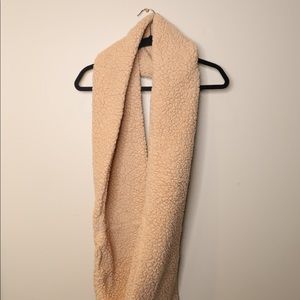 FREE PEOPLE TEDDY INFINITY SCARF